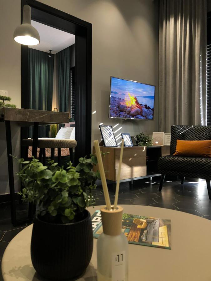 Urban Stay Tirana Deluxe Exteriör bild